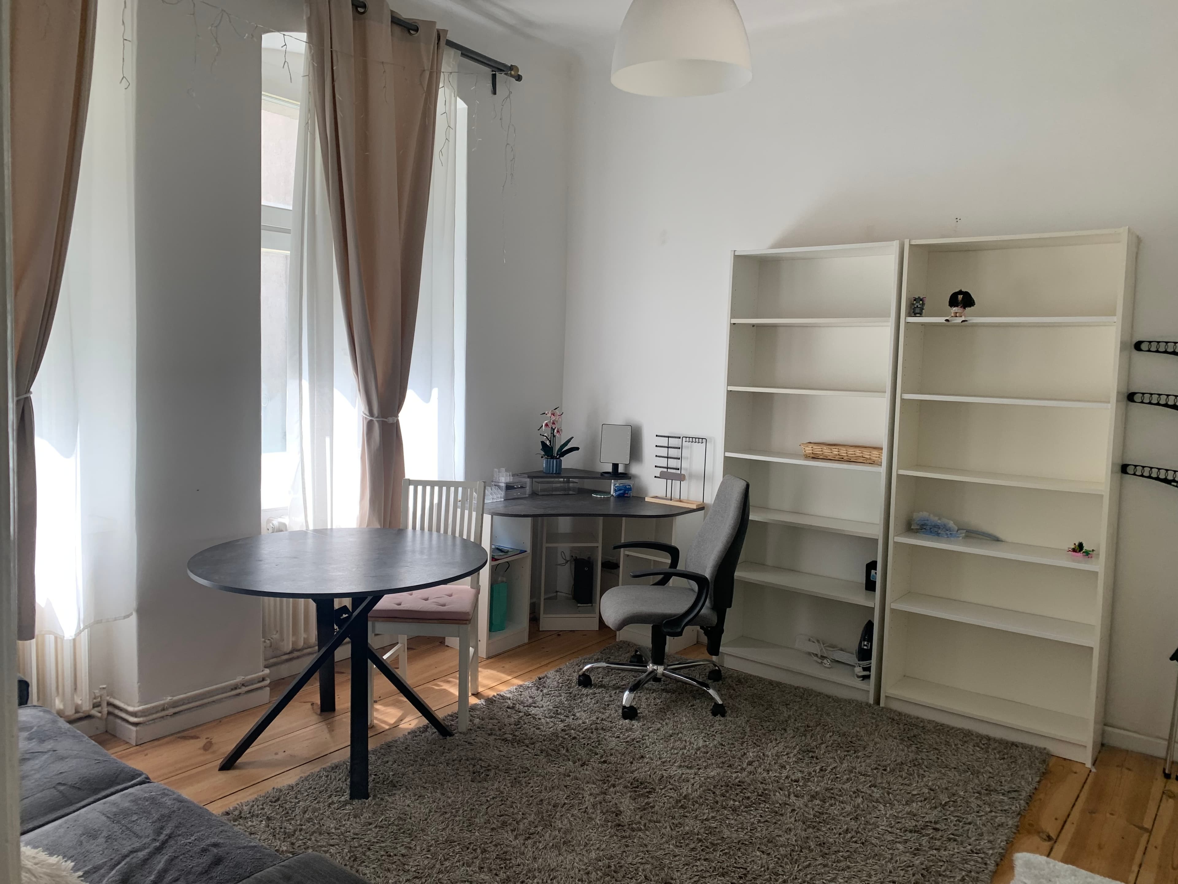 Modern 2-Room Apartment in Berlin Mitte. in Berlin, Germany - photo 1