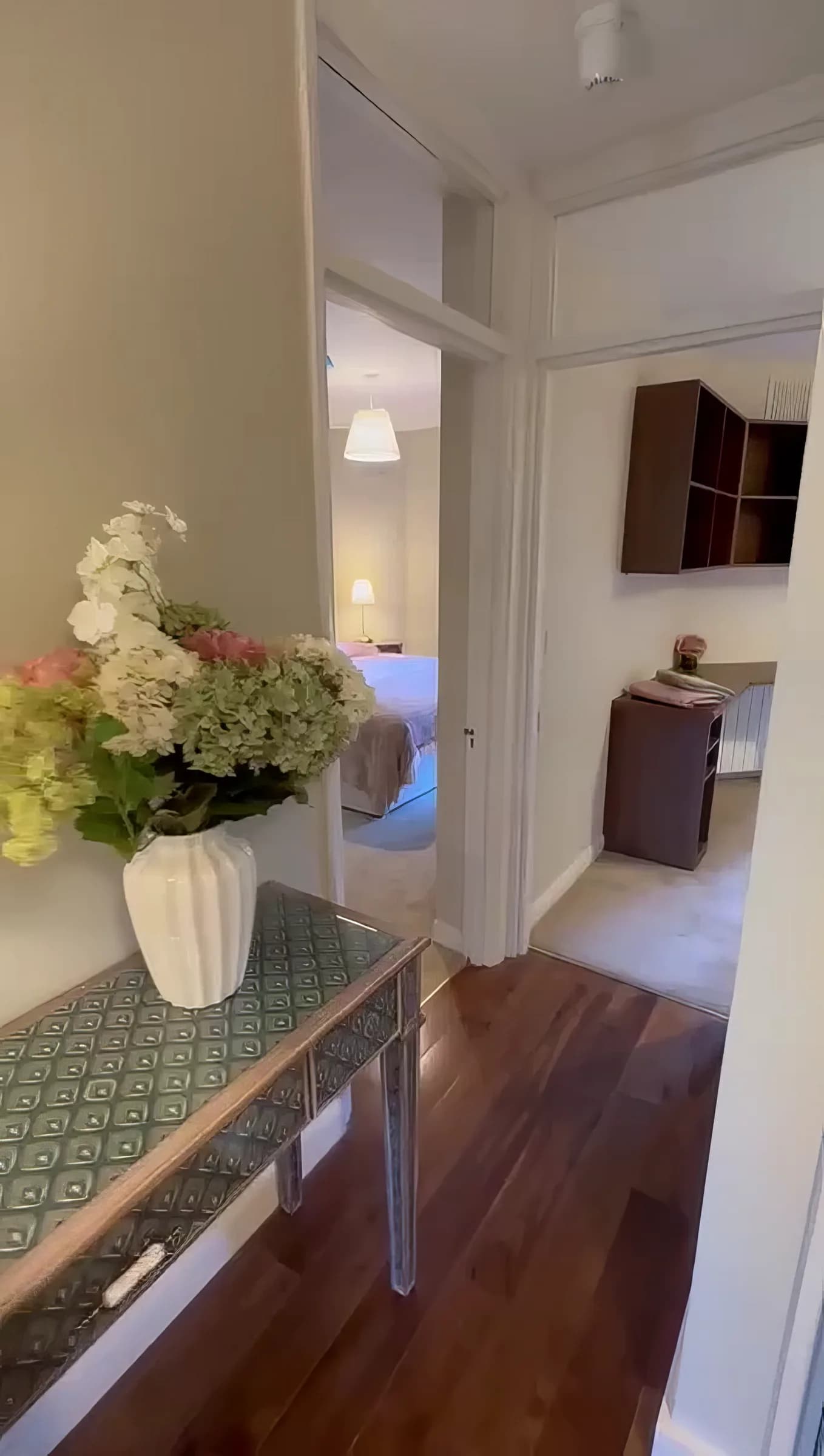 Bright Stylish Apartment with Relaxing Atmosphere in Berlin - photo 1