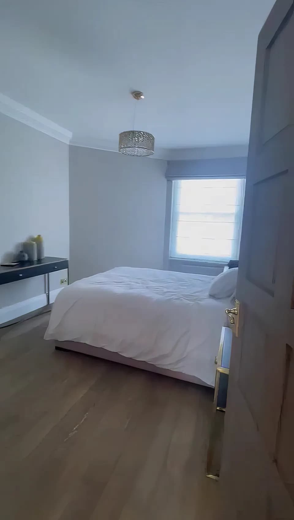 Cozy Modern Apartment with Full Amenities in Licht in Berlin - photo 19