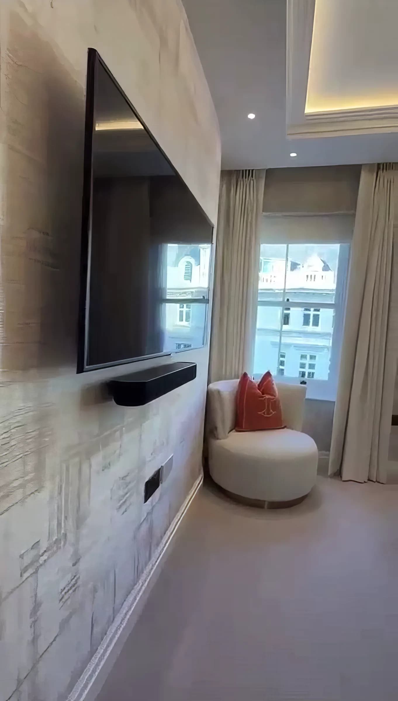 Prince Of Wales Terrace apartment for a London stay in London - photo 1