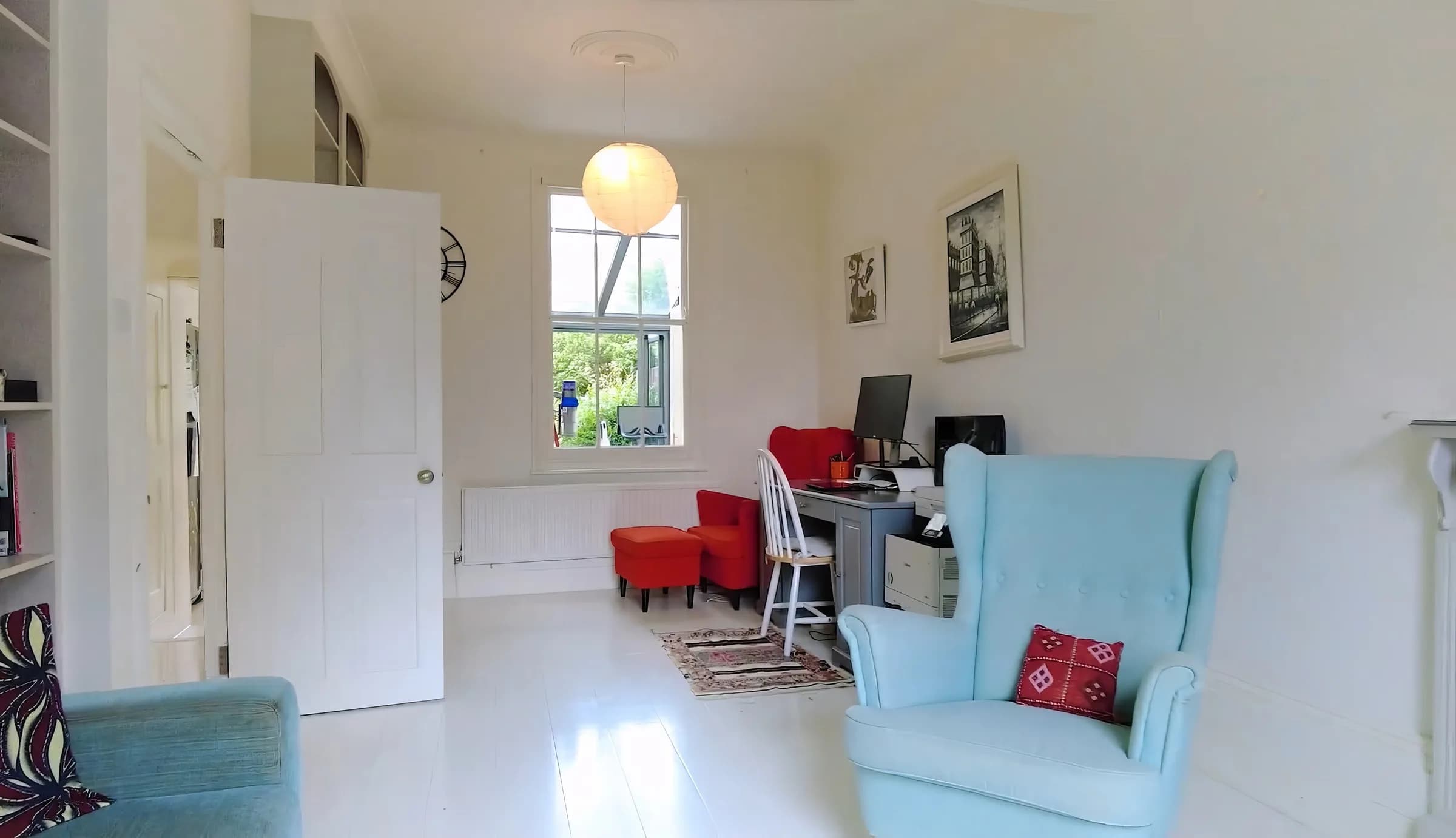 E Arbour St private apartment in London in London - photo 2