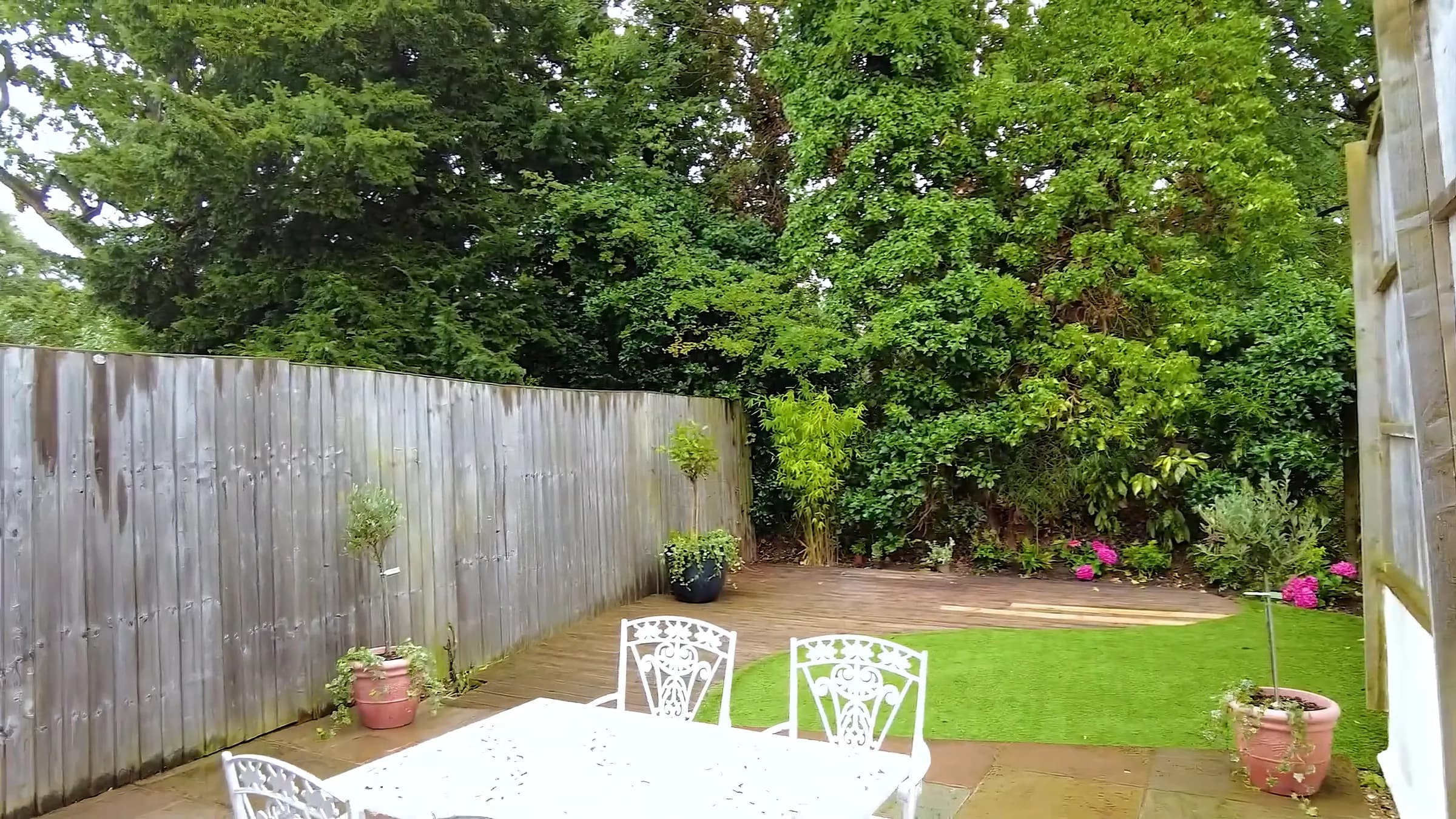 Burney Ave apartment for a Surbiton stay in Surbiton - photo 13