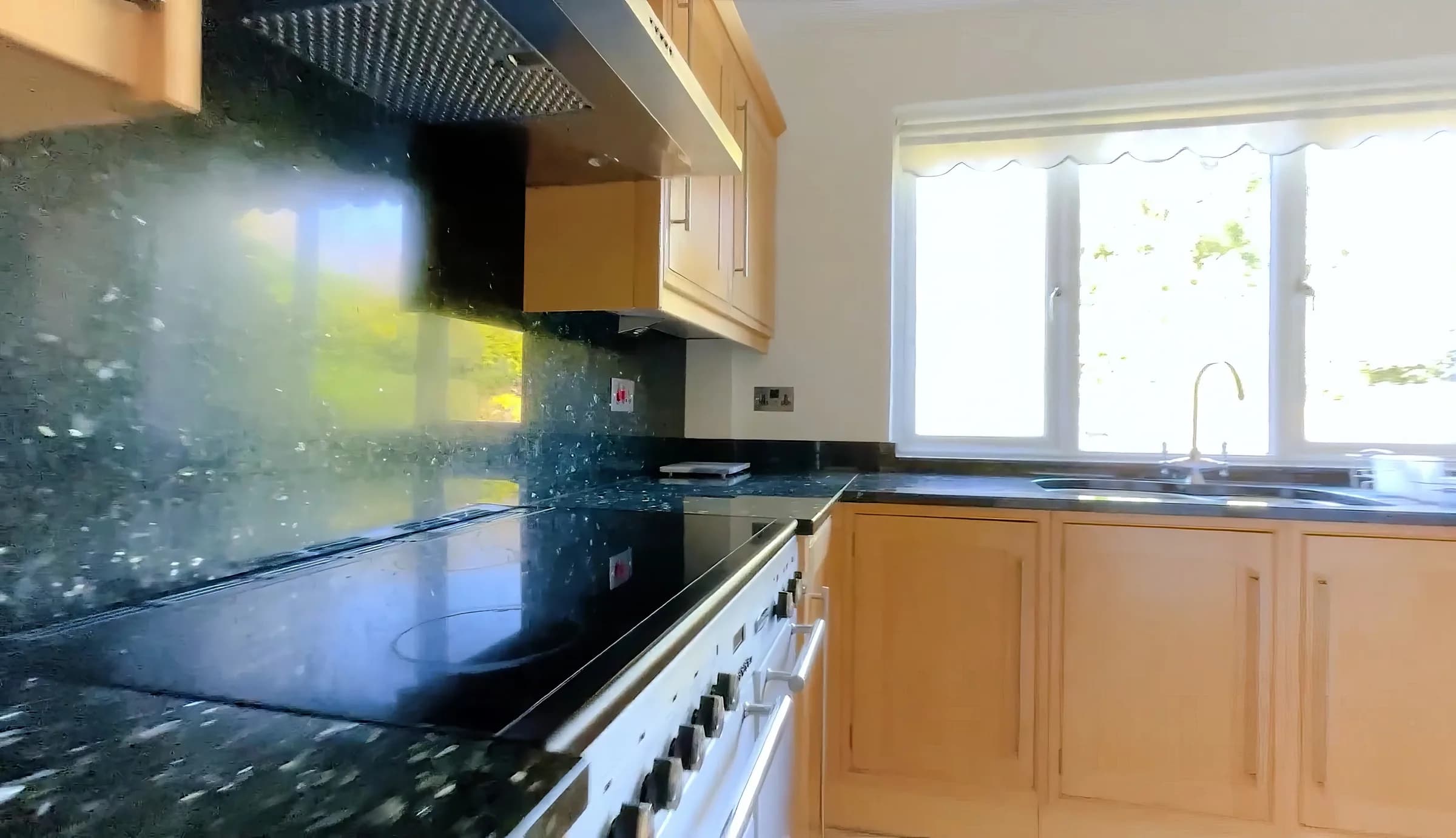Comfortable Oxted apartment by Wheeler Ave in Oxted - photo 2
