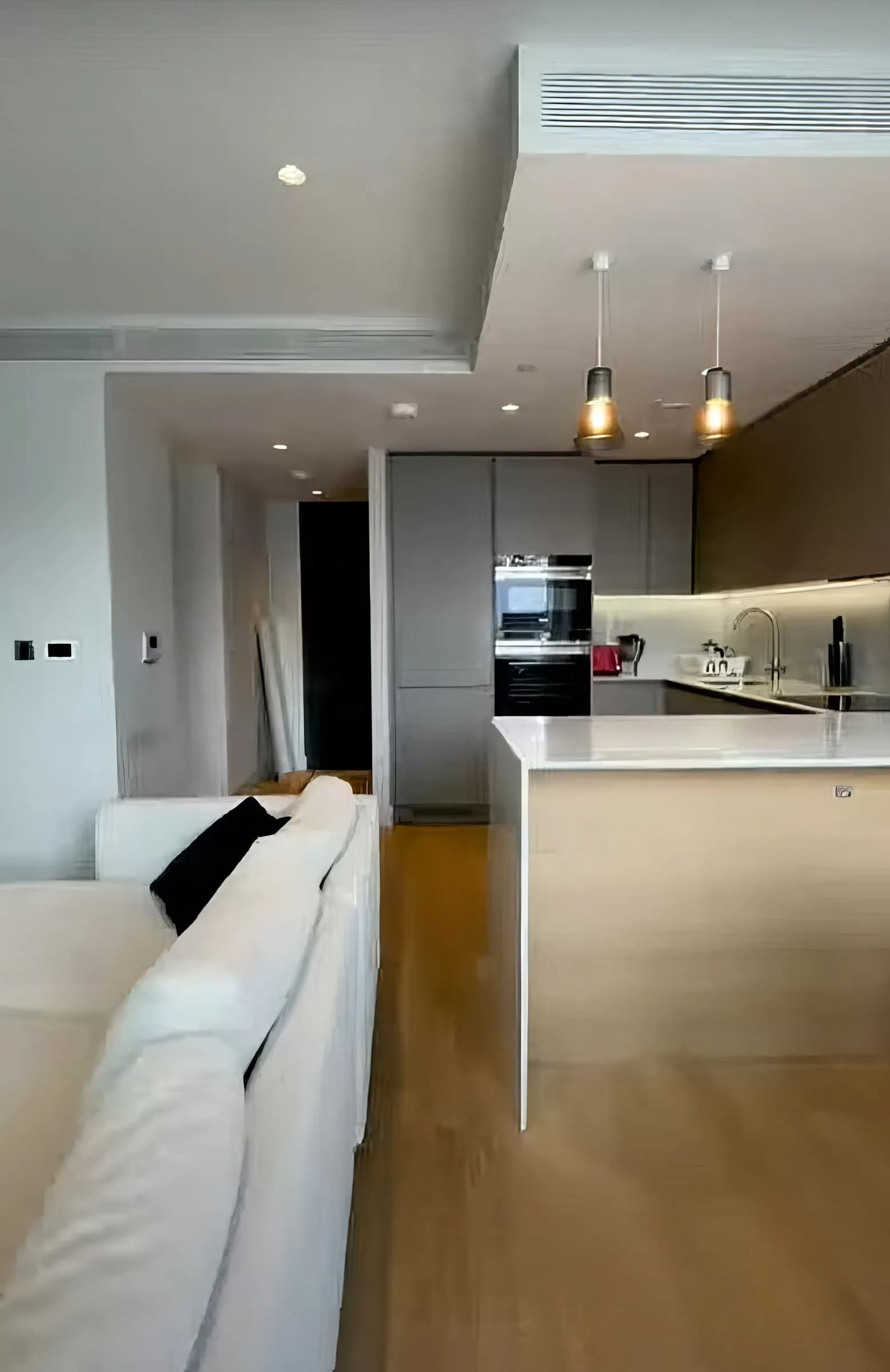 Well-presented entire apartment near N Wharf Rd in London - photo 4