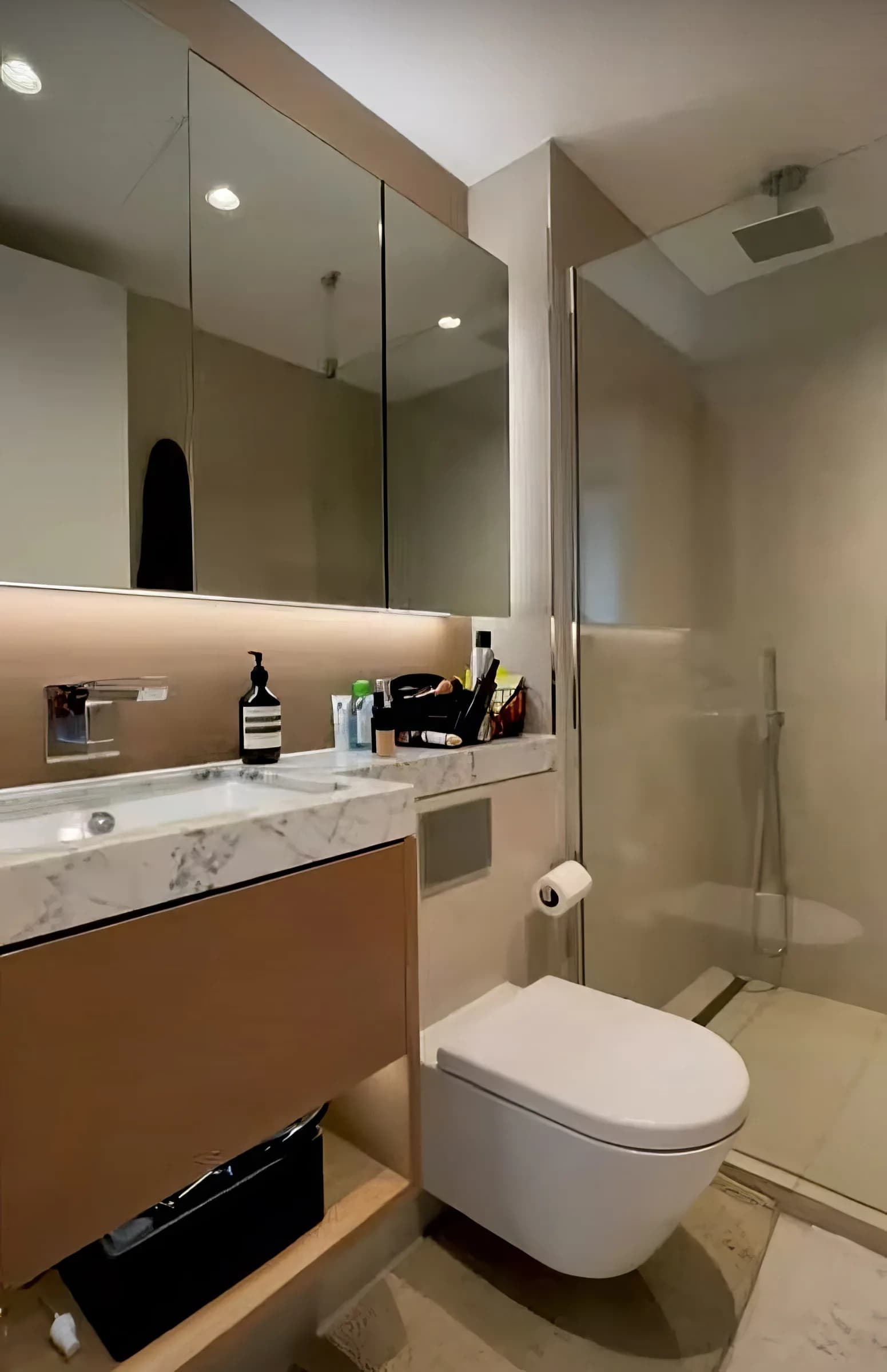 Well-presented entire apartment near N Wharf Rd in London - photo 7