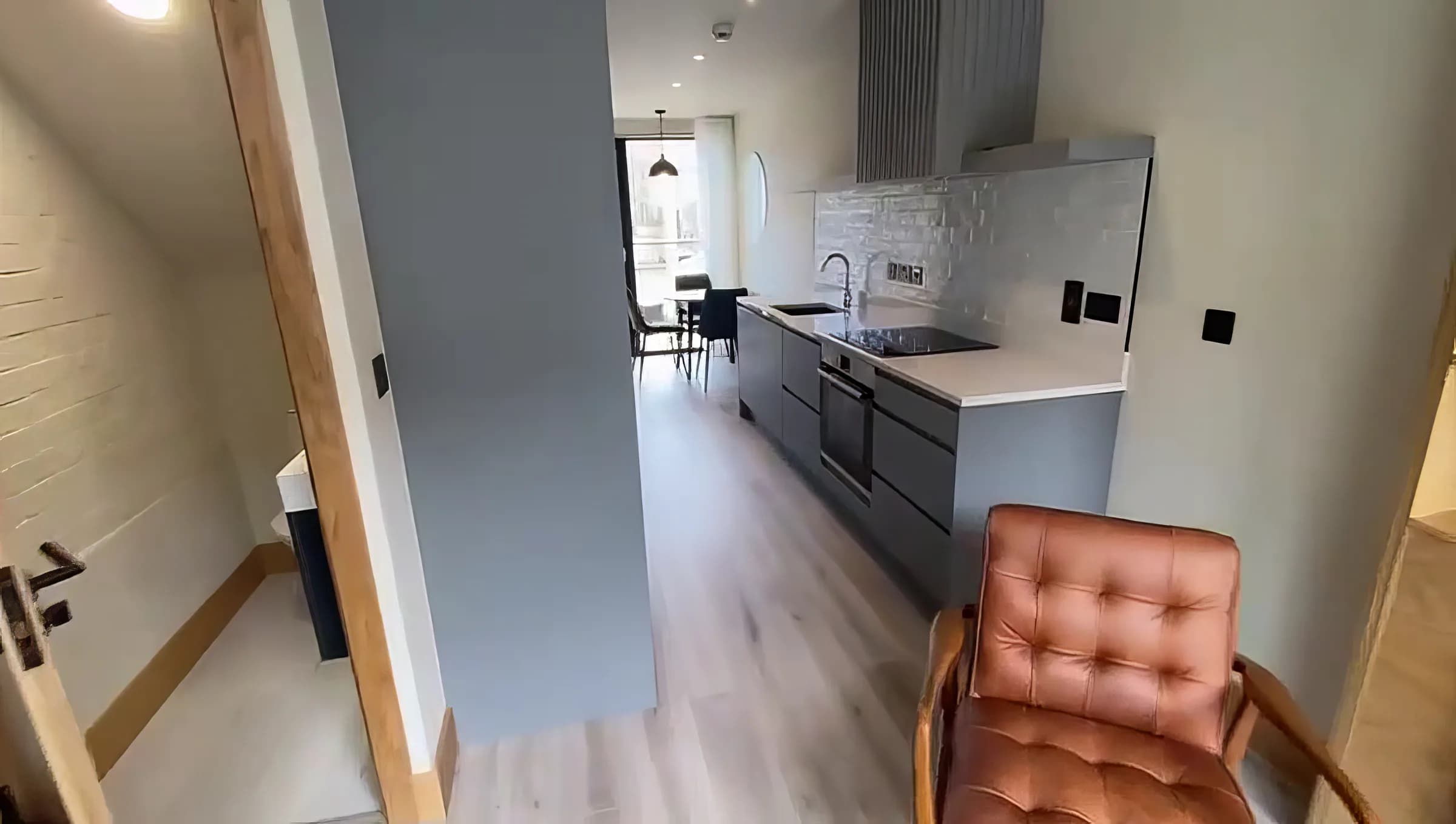 Pembroke Ln entire apartment in Dublin in Dublin - photo 8