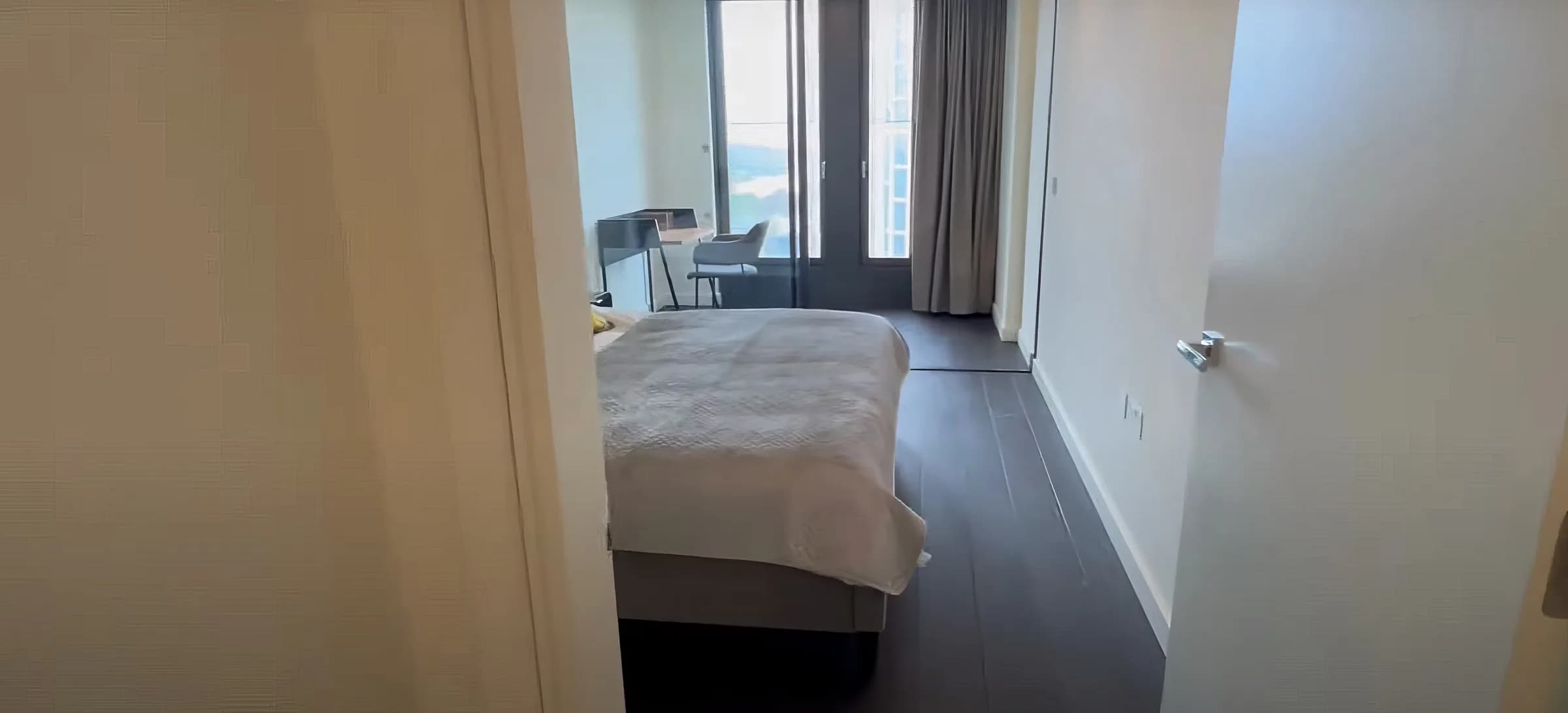 Bright apartment stay near Bondway in London - photo 10