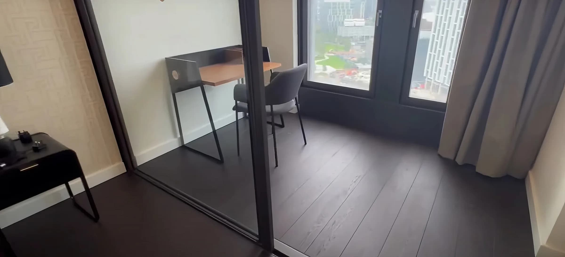 Bright apartment stay near Bondway in London - photo 13