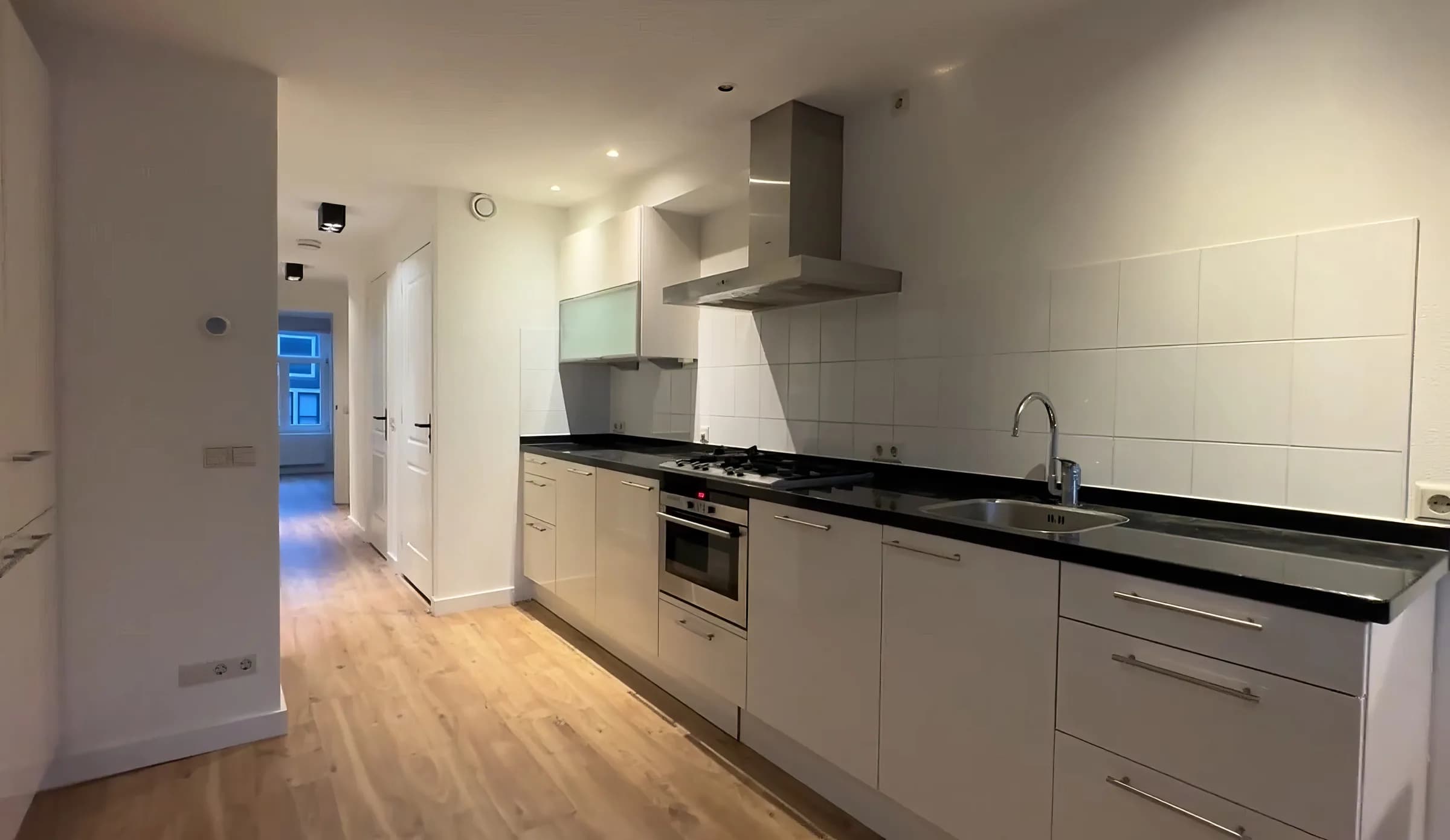 Amsterdam apartment stay near Herenstraat in Amsterdam - photo 6