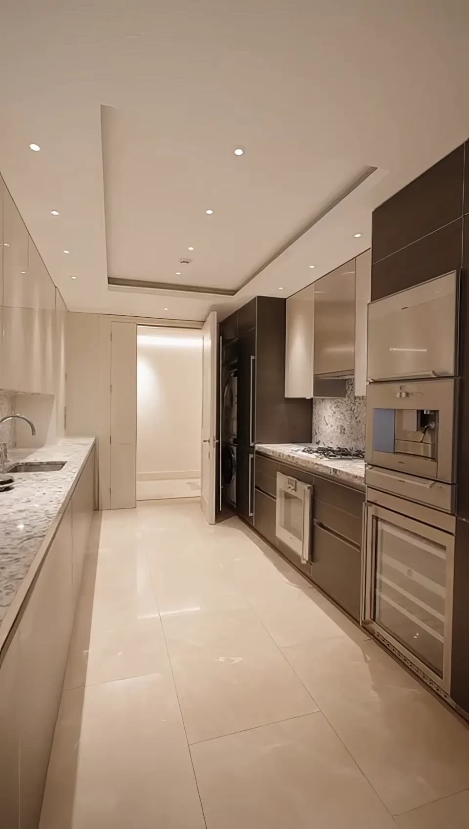 Comfortable London apartment by One Hyde Park in London - photo 5