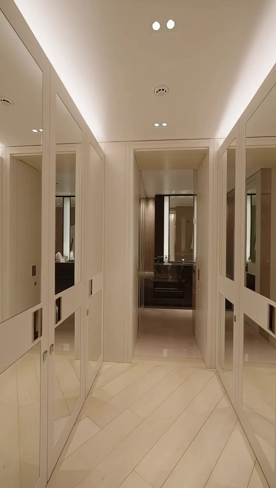 Comfortable London apartment by One Hyde Park in London - photo 8