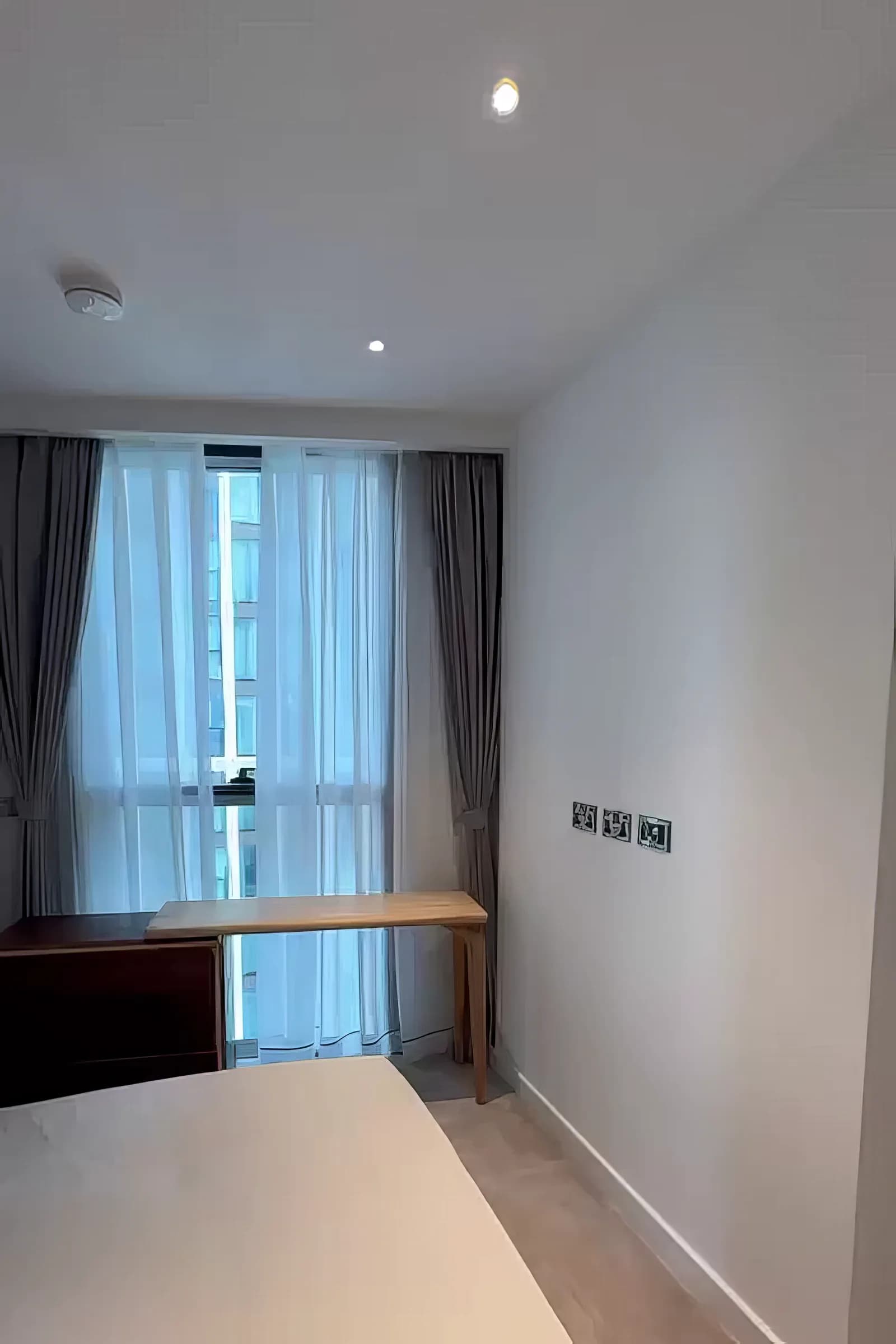 Elegant London apartment by One Thames City in London - photo 11