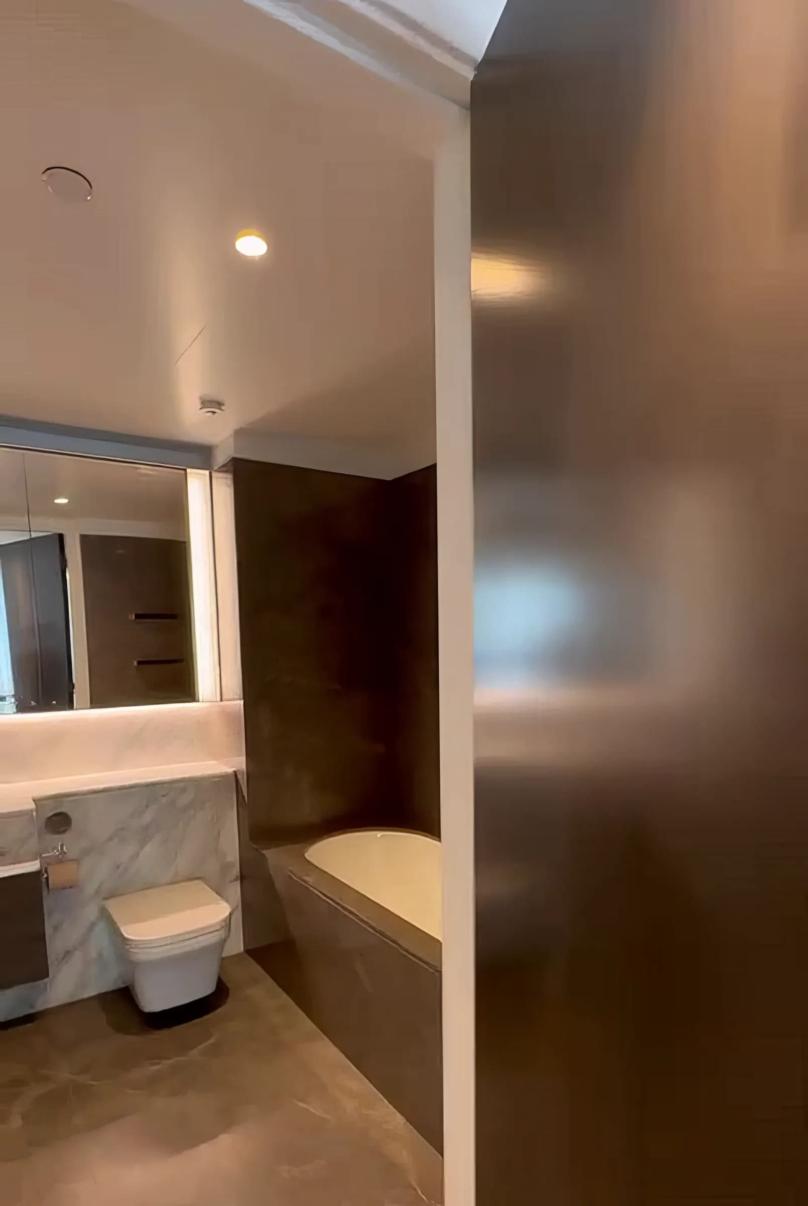 Elegant London apartment by One Thames City in London - photo 7