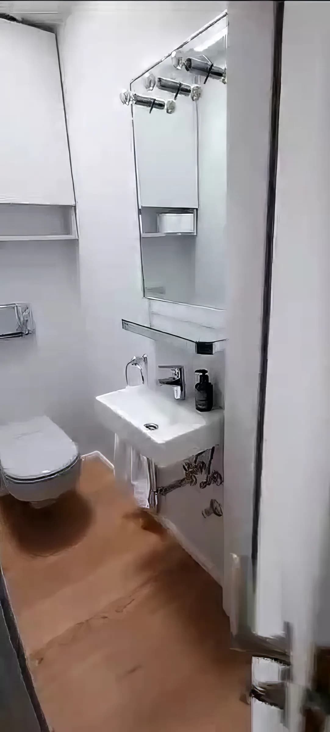 Inviting entire apartment near Pienzenauerstraße in Munich - photo 9