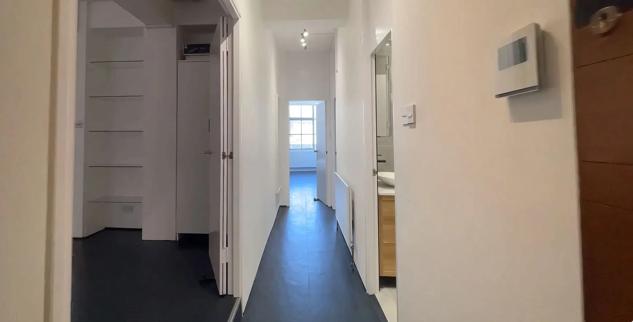 London apartment near St. John Street in London - photo 1