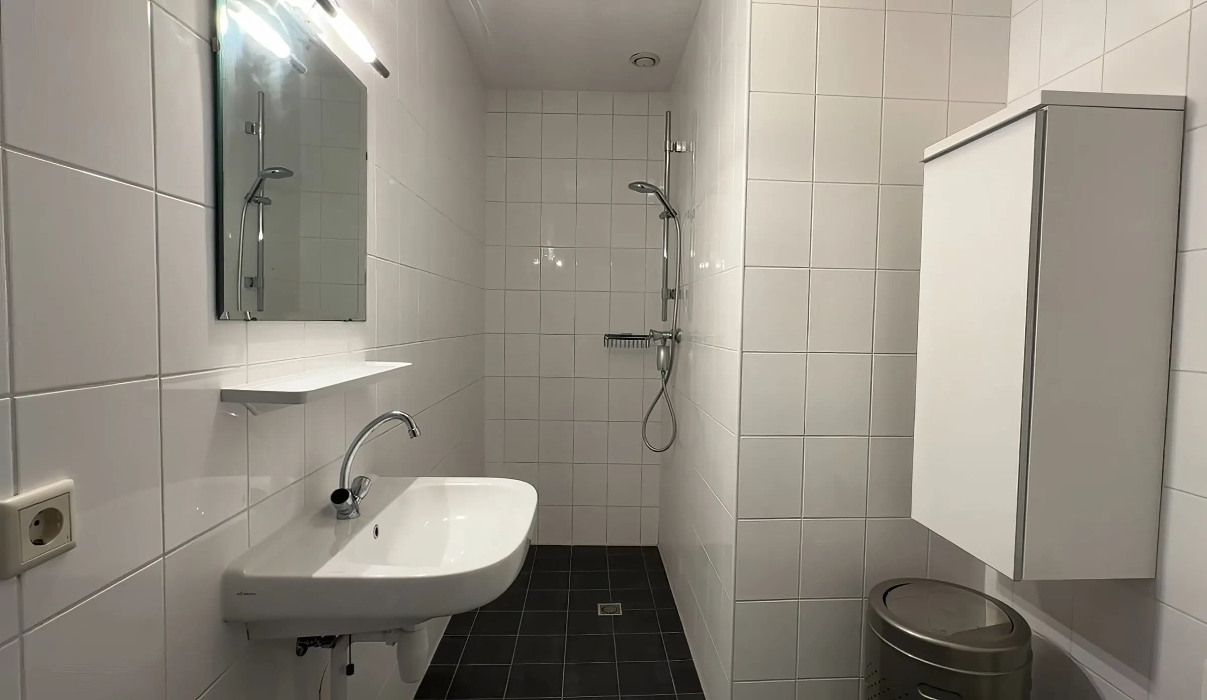 Amsterdam entire apartment near Ten Katestraat in Amsterdam - photo 14