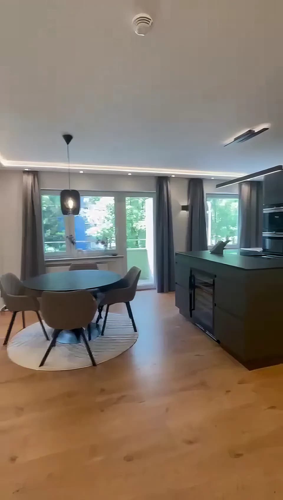 Refined Munich apartment by Viebigpl. in Munich - photo 6