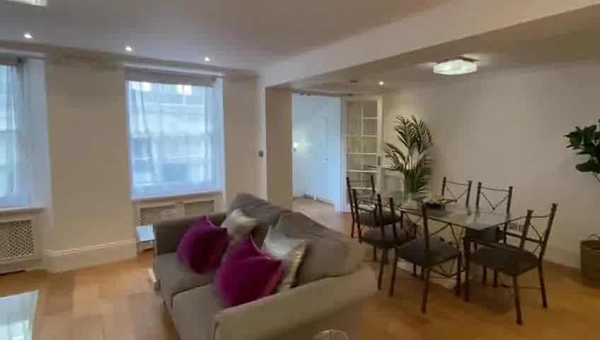 Elegant London apartment by Gloucester Pl in London - photo 2