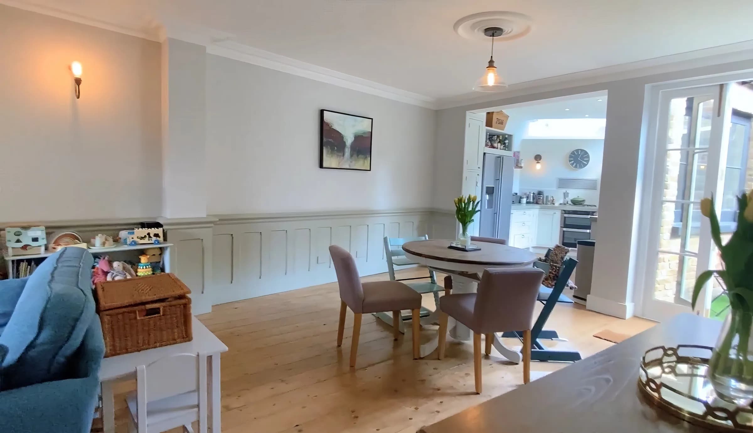 18enhanced 14 Cassland Rd apartment for a London stay in London - photo 1