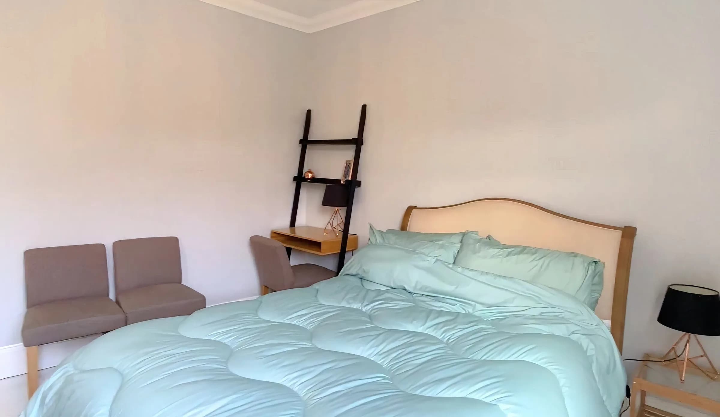 18enhanced 14 Cassland Rd apartment for a London stay in London - photo 13