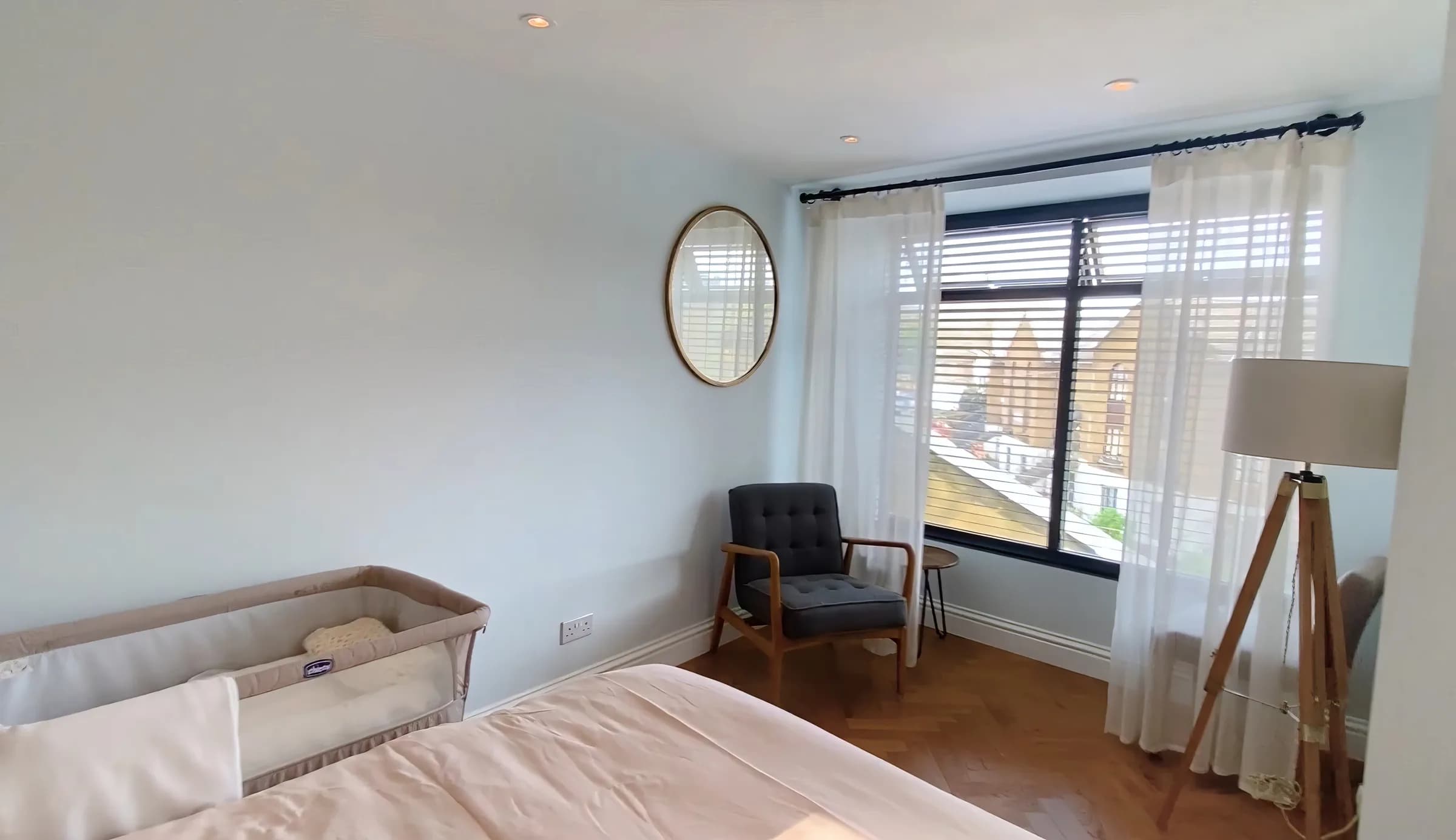 18enhanced 14 Cassland Rd apartment for a London stay in London - photo 16
