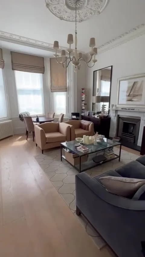 London entire apartment near Stafford Terrace in London - photo 1