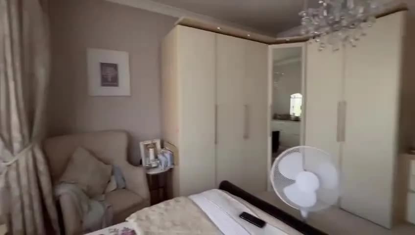 Lampard Grove entire apartment in London in London - photo 8