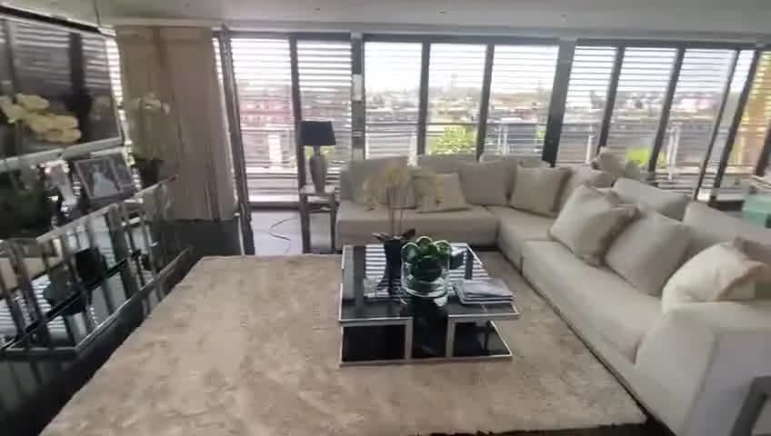 Calm entire apartment near 29-37 Harrington Rd in London - photo 5