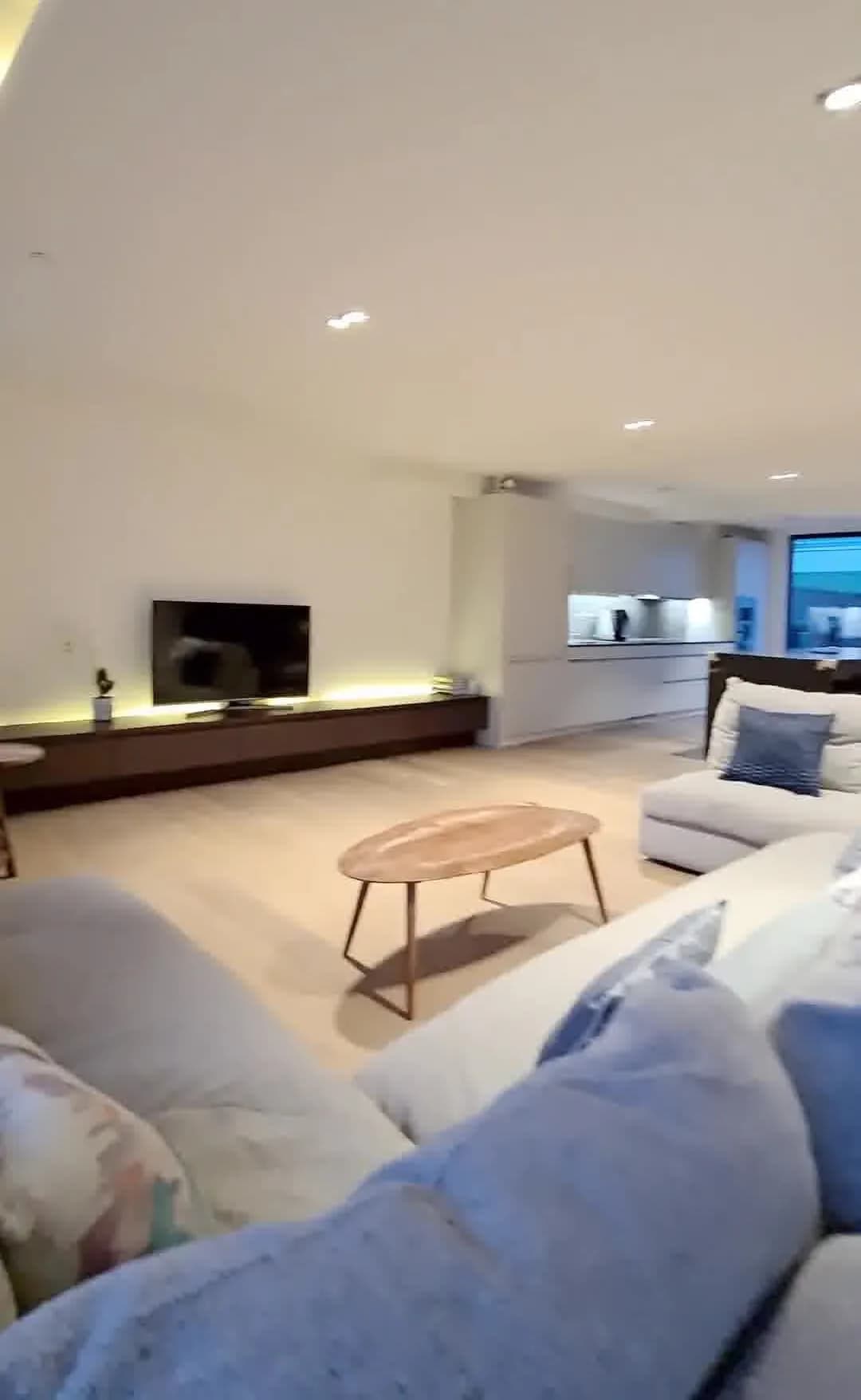 London city apartment near Great Malborough Street in London - photo 2