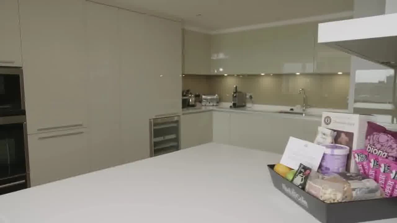 Bright entire apartment near Lower Thames St in London - photo 6