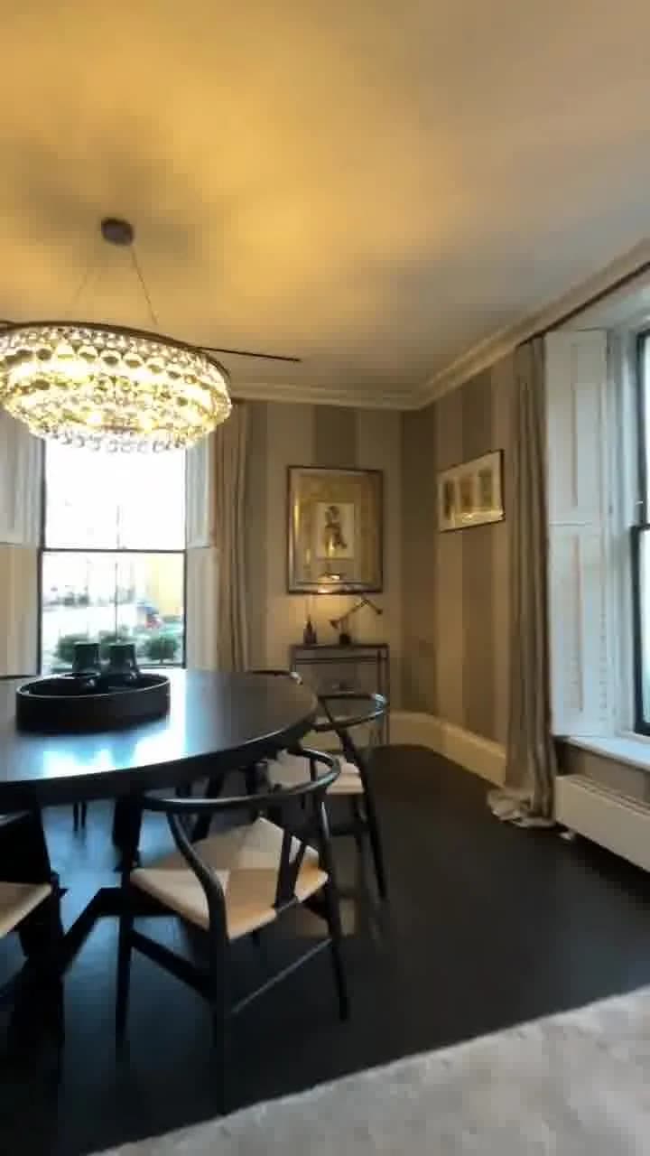 London city apartment near Denyer St in London - photo 3