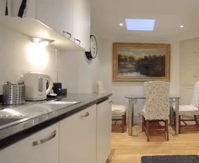 Elnathan Mews city apartment in London in London - photo 2