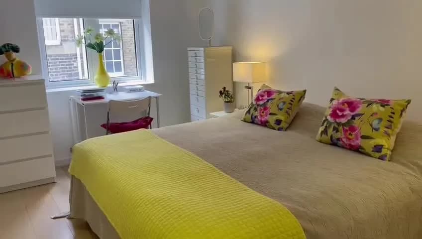 Elegant apartment stay near Midford Pl in London - photo 5