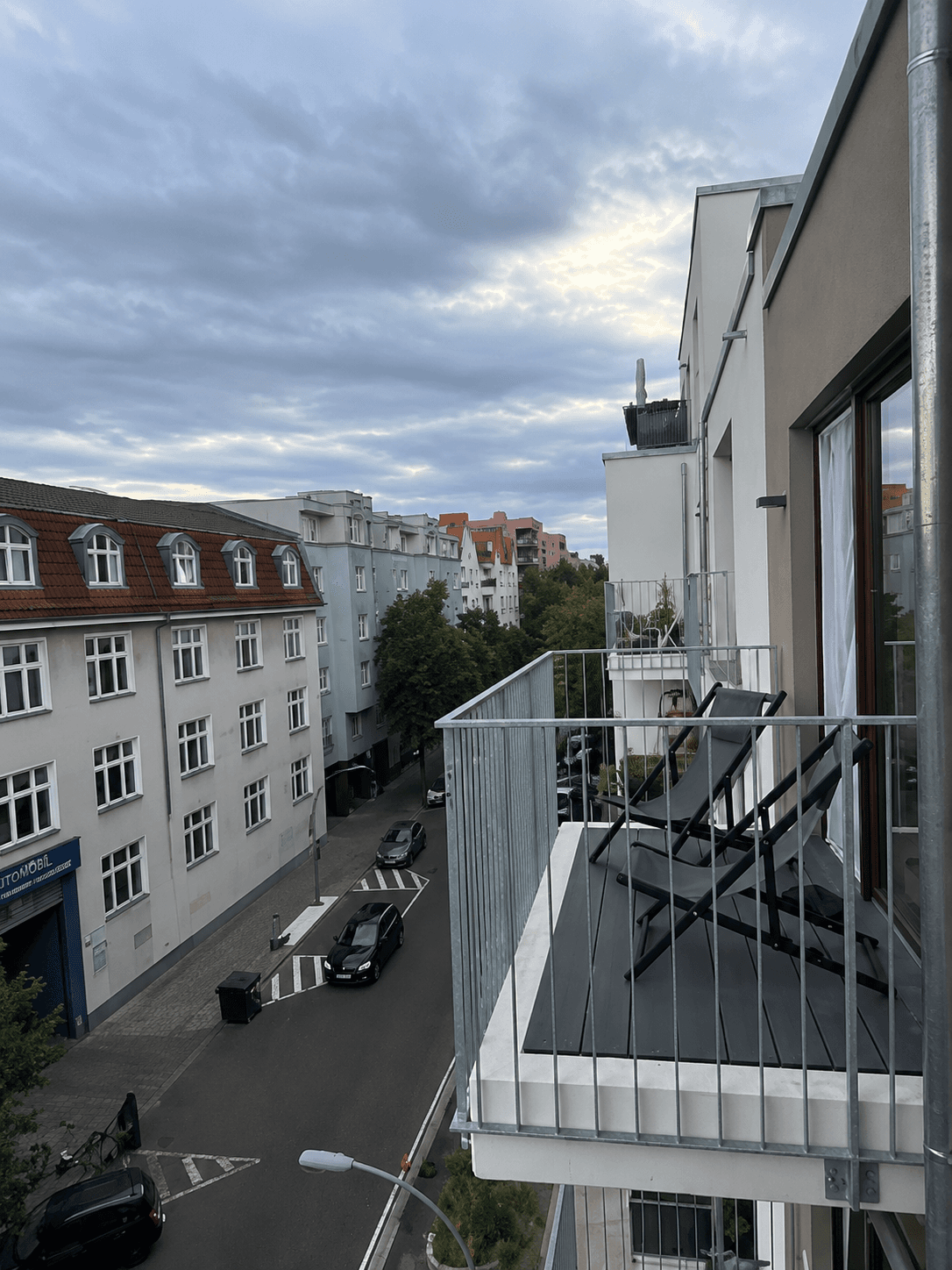 Cozy 1-Bedroom Apartment with Balcony in Berlin in Berlin - photo 6