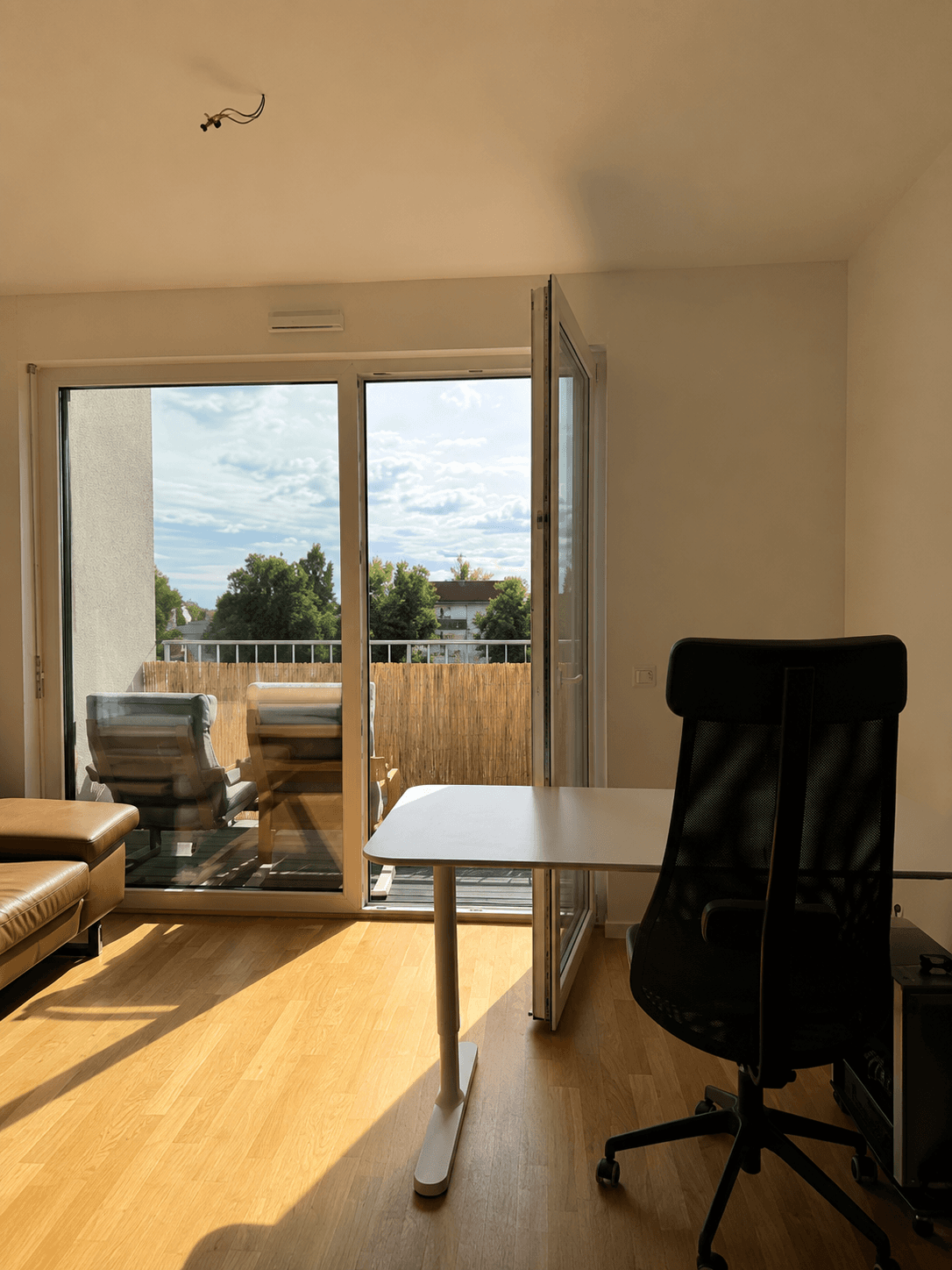 Cozy 1-Bedroom Apartment with Balcony in Berlin in Berlin - photo 9