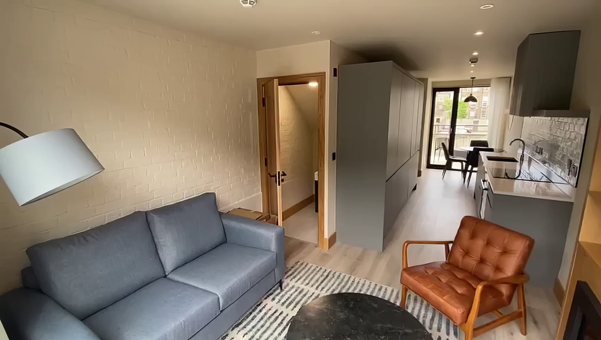 Pembroke Ln entire apartment in Dublin in Dublin - photo 7