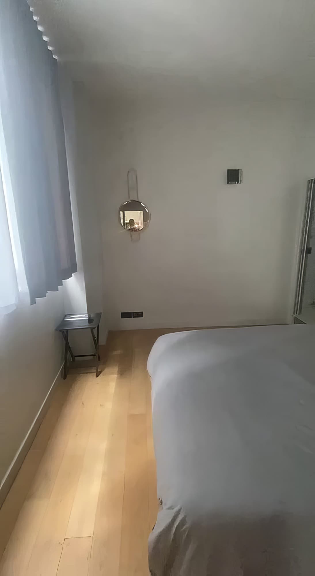 Practical private apartment near Rue Bachaumont in Paris - photo 3