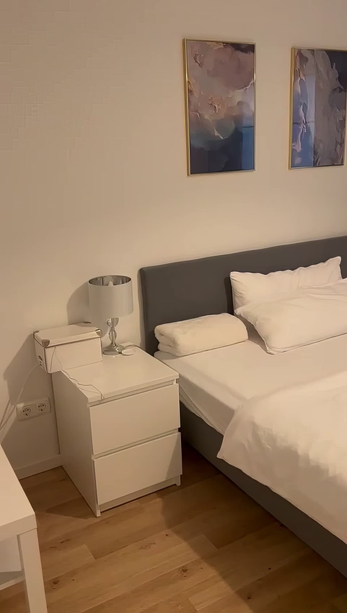 Refined apartment near Eggmühler Str. in Munich - photo 8