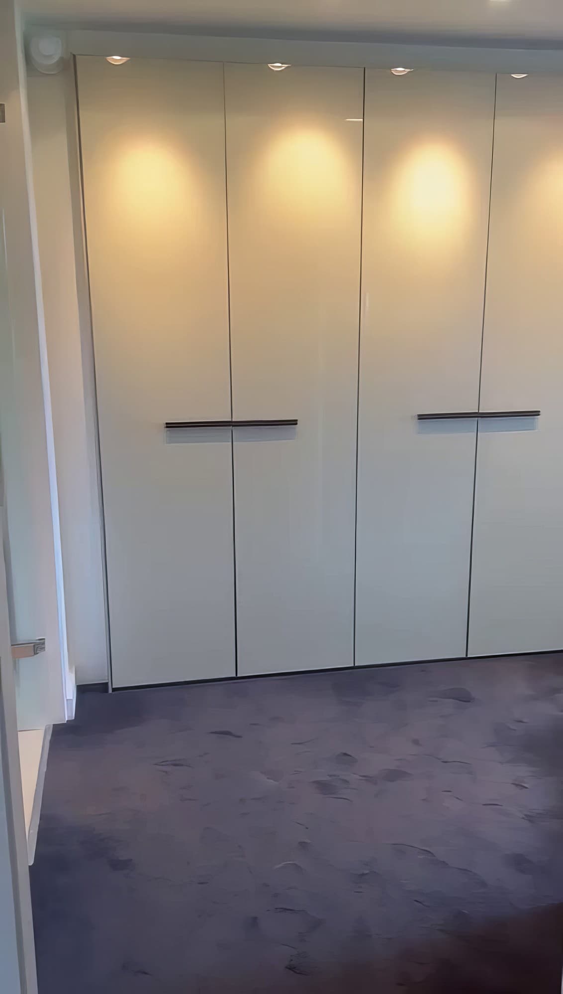 Bright city apartment near Laurel Hazeldene in Dublin - photo 1